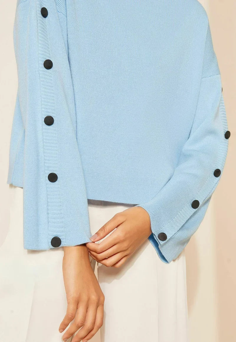 Pull Col Roulé à Manches Boutonnées | Coupe Relaxée | Design Moderne