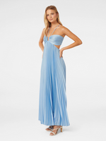 Load image into Gallery viewer, Clarté Soraya Pleated Maxi Dress | Halterneck Bustier | Flowing Skirt