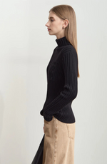 Load image into Gallery viewer, Ribbed Turtleneck Sweater | Soft Cashmere Blend | Fitted Silhouette