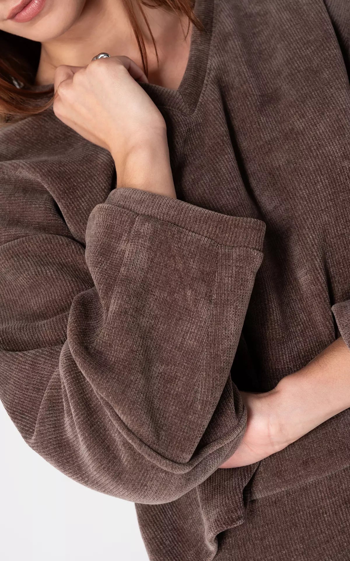 Robe Minuit Tricot Mini Set | Sweater V-Col & Jupe | Fil Mélangé Doux