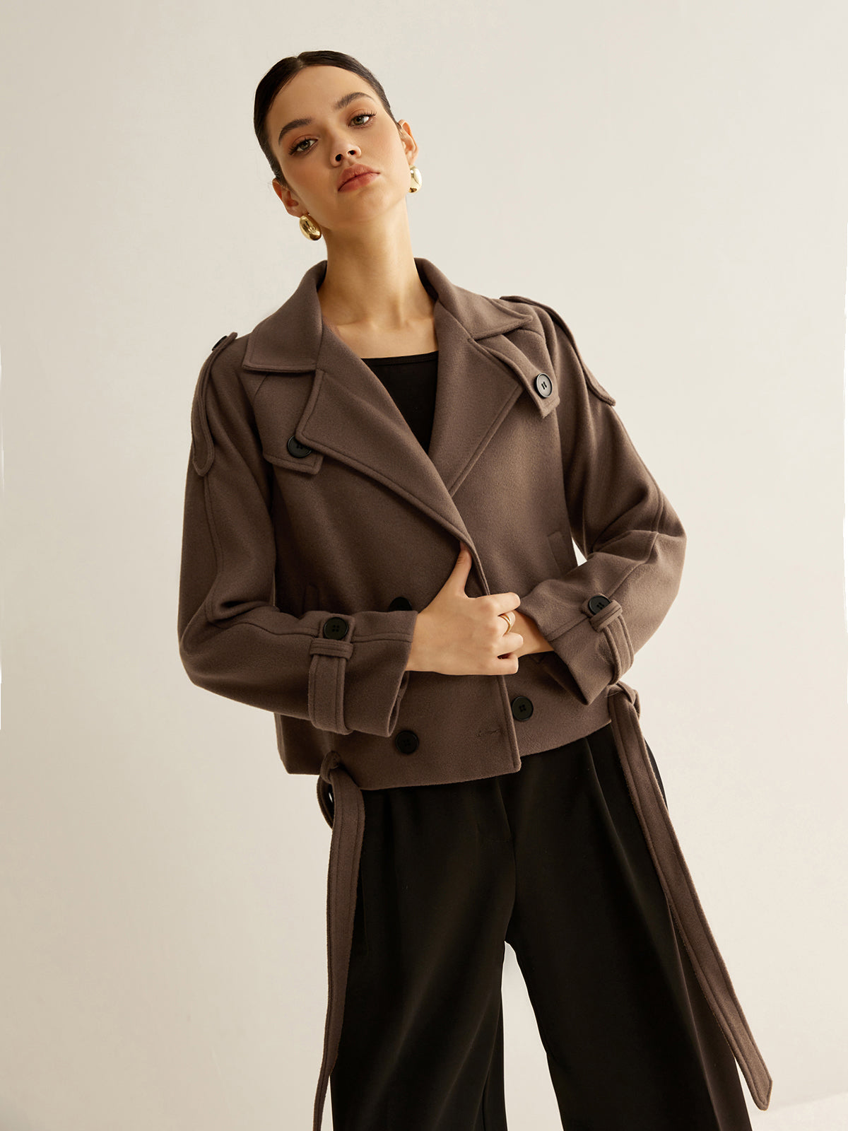 Manteau Court Double-Breasted | Silhouette Structurée | Style Raffiné Hiver