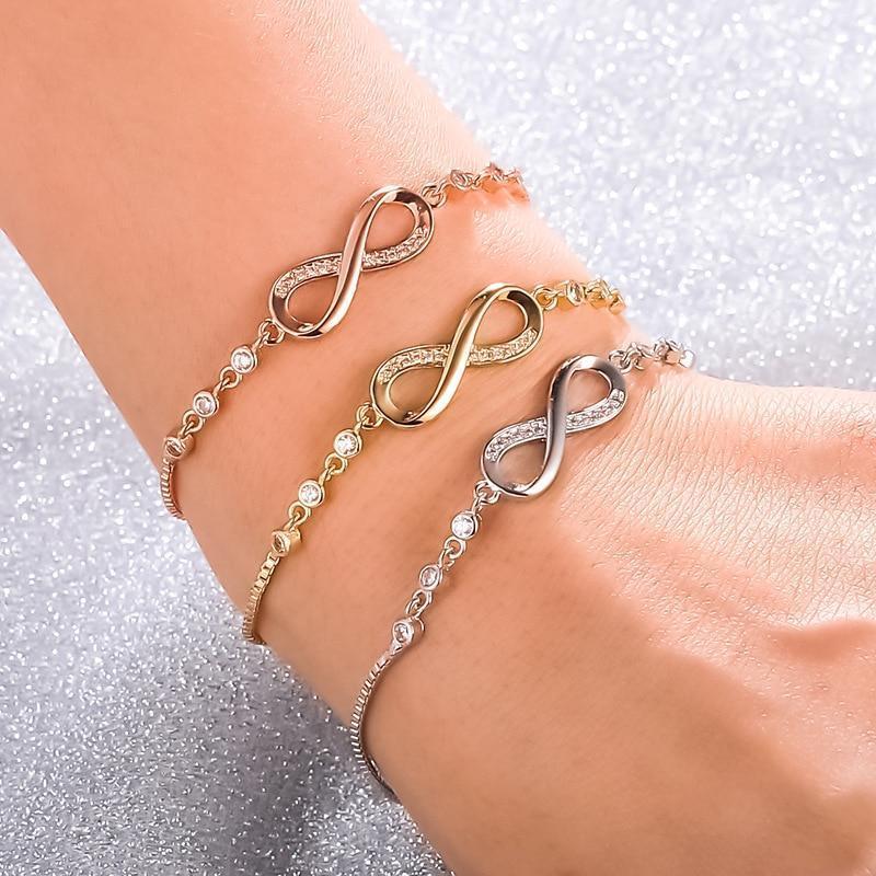 Bracelet Infini | Chaîne Ajustable | Détail Cristal