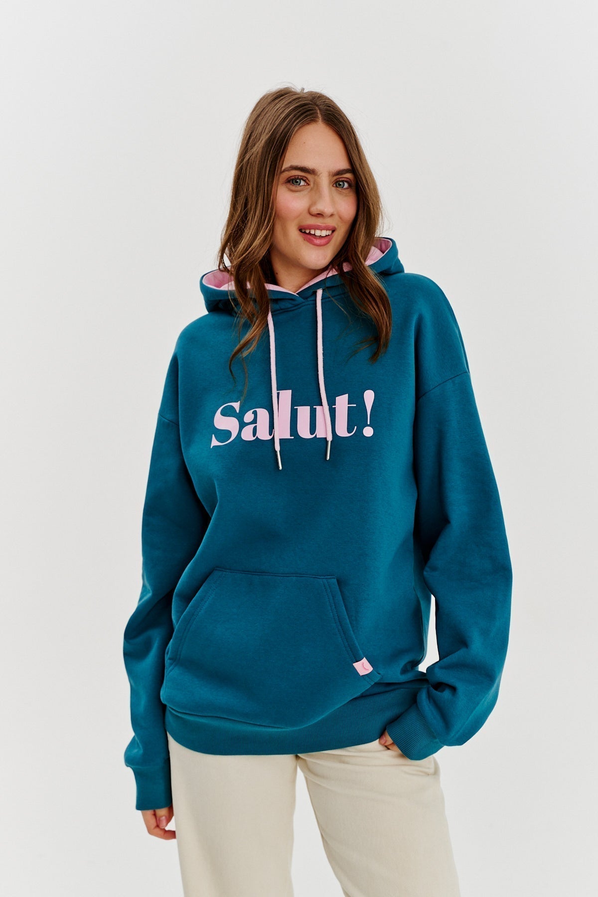 Hoodie “Salut!” | Oversized | Imprimé Contrasté