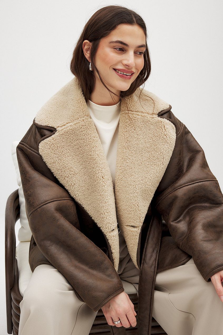 Manteau en faux shearling | Col Revers | Fermeture Éclair Latérale
