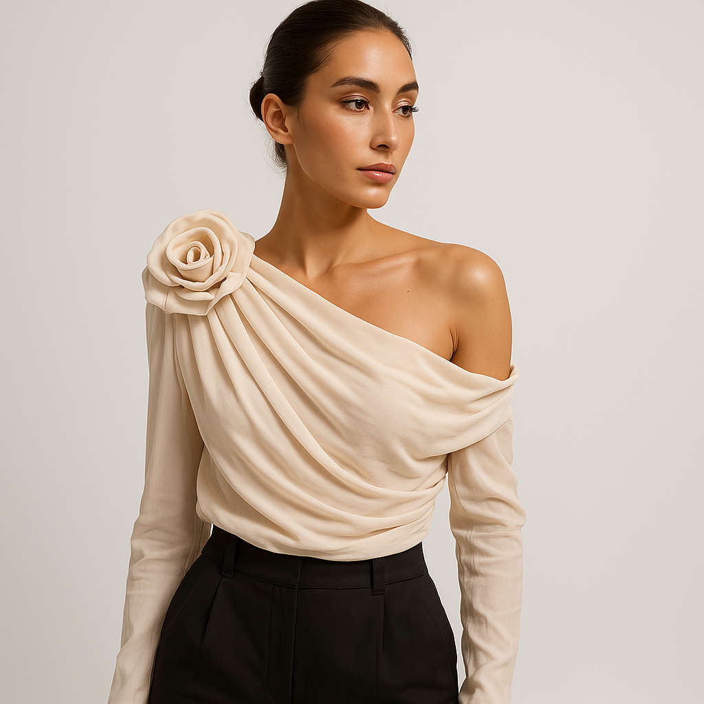Blouse asymétrique beige | Détails floraux 3D