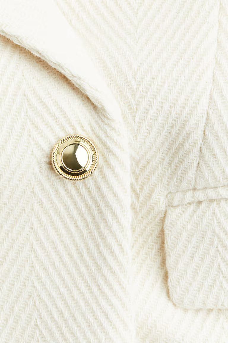 Manteau Long en Mélange de Laine | Tissage Chevron | Double Boutonnage Boutons Or