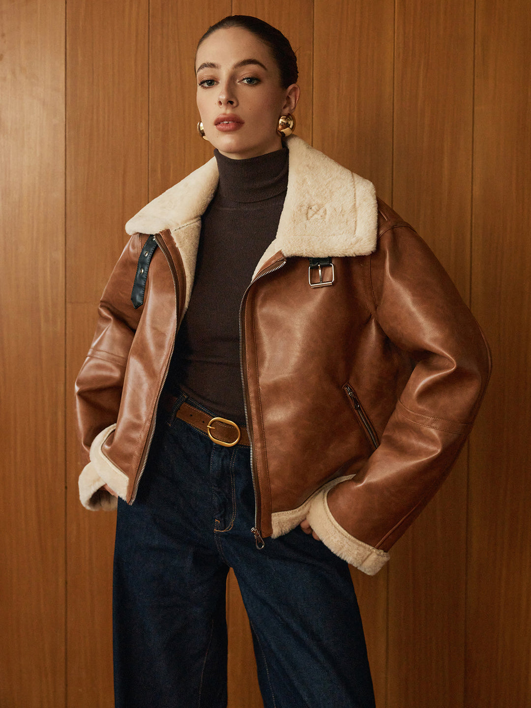 Faux Shearling Aviator Jacket | Oversized Collar | Classic Winter Style