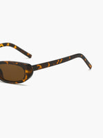 Load image into Gallery viewer, Oval Cat-Eye Sunglasses | Tortoiseshell Frame | UV400 Protection
