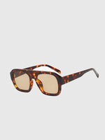 Load image into Gallery viewer, Square Sunglasses | Leopard Tortoiseshell Frame | UV400 Protection
