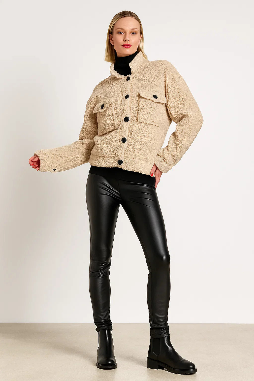 Sherpa Jacket | Contrast Buttons | Cropped Wool Blend