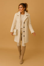 Load image into Gallery viewer, Fondamentale Long Teddy Coat | Soft Textured Finish
