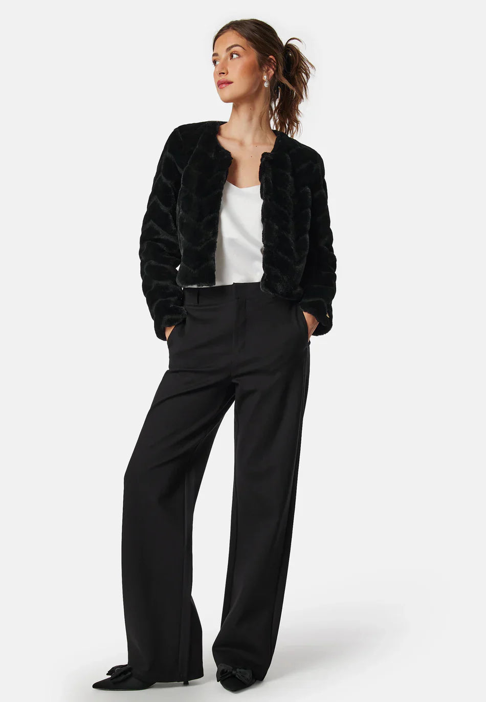 Cropped Faux Fur Jacket | Soft Texture | Elegant Evening Layer